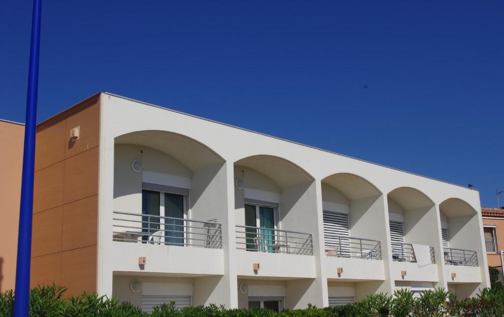 Aparthotel Les Stoechades Hyères Zimmer foto