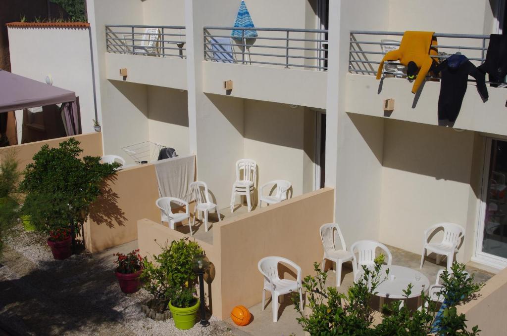 Aparthotel Les Stoechades Hyères Zimmer foto